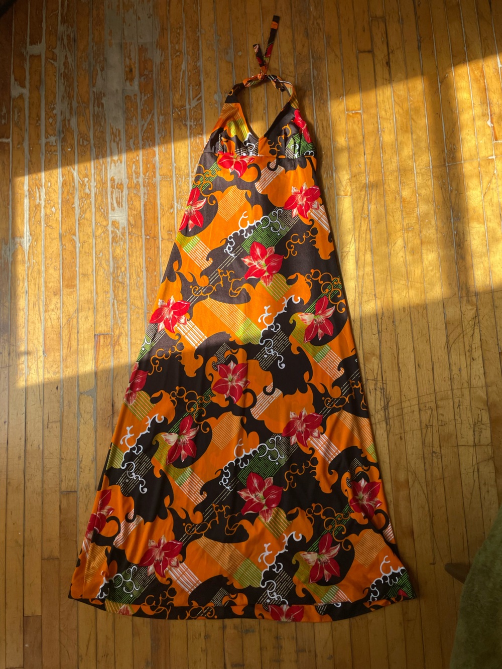 1970's Vintage Hibiscus Floral Print Halter Maxi Dress